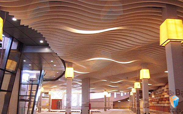 弧形鋁方通安裝效果圖 弧形鋁方通安裝效果圖