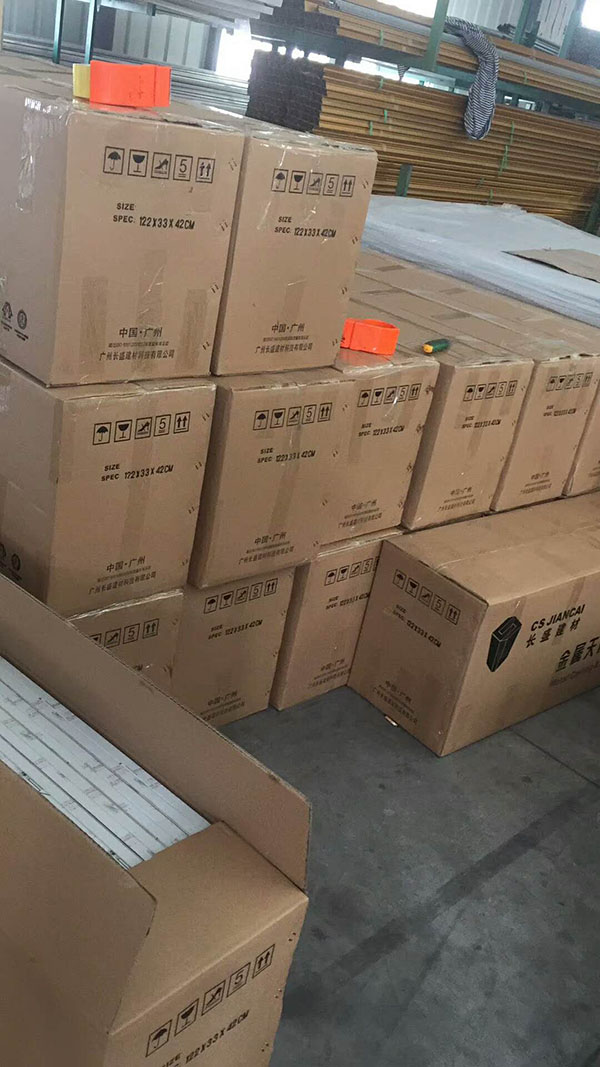 蜂窩板廠家出貨現場 蜂窩板廠家出貨現場